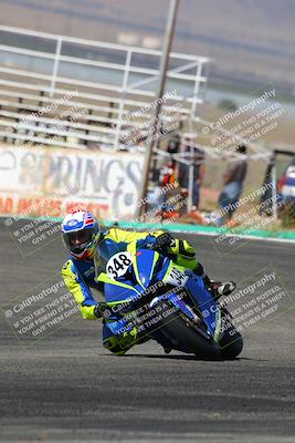 media/Jun-04-2022-WERA (Sat) [[b852bbbd55]]/Practice Races/5-750cc and up novices/